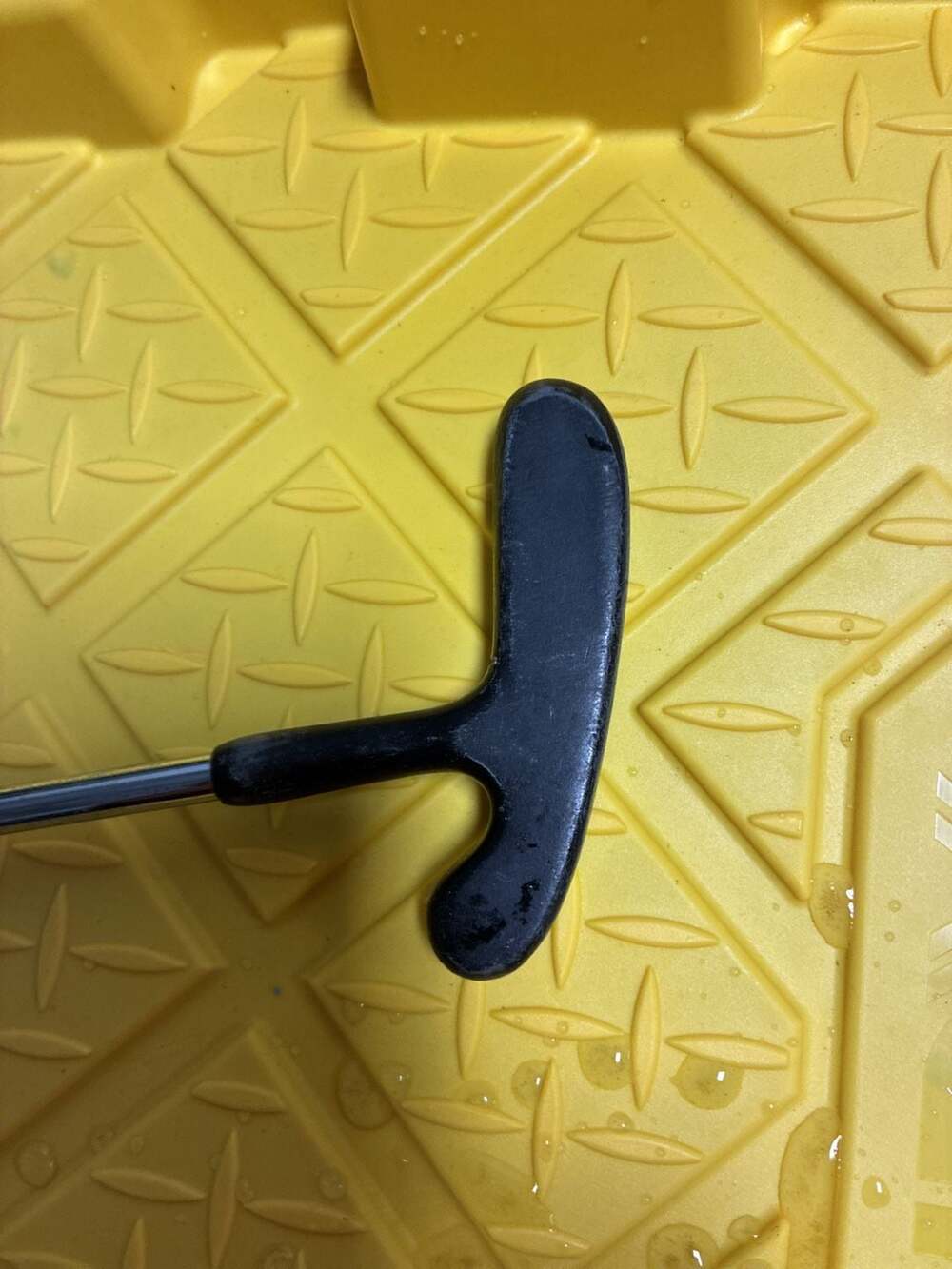 Vintage Acushnet Bulls Eye Flange Blade Putter